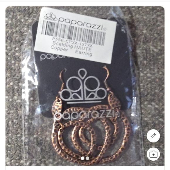 Paparazzi Scalding Haute Copper Earrings - Picture 3 of 3
